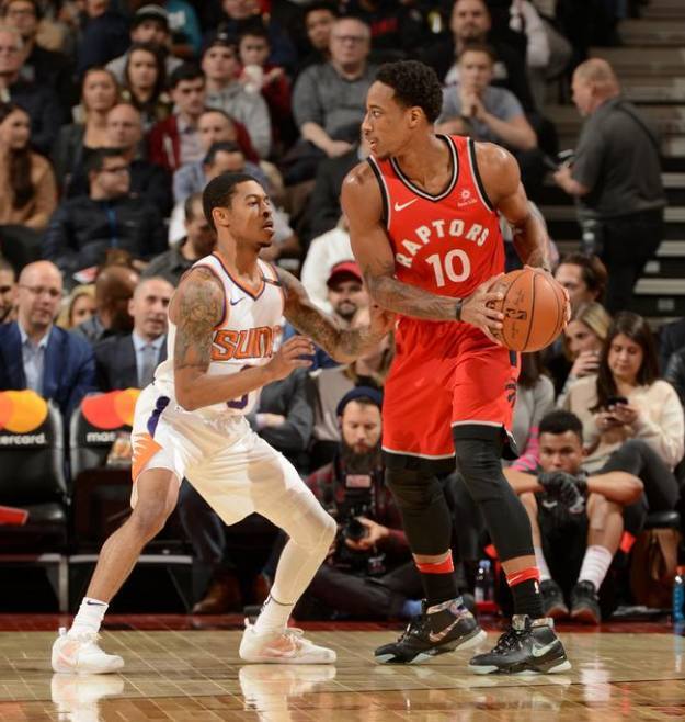 形势瞬息万 形势瞬息万