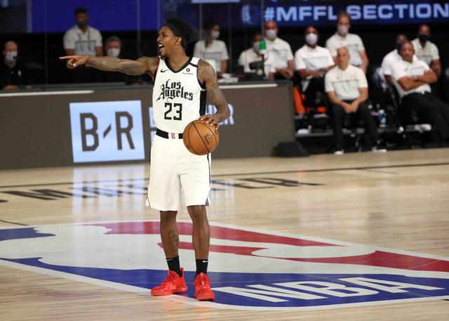 资金上面临 资金上面临