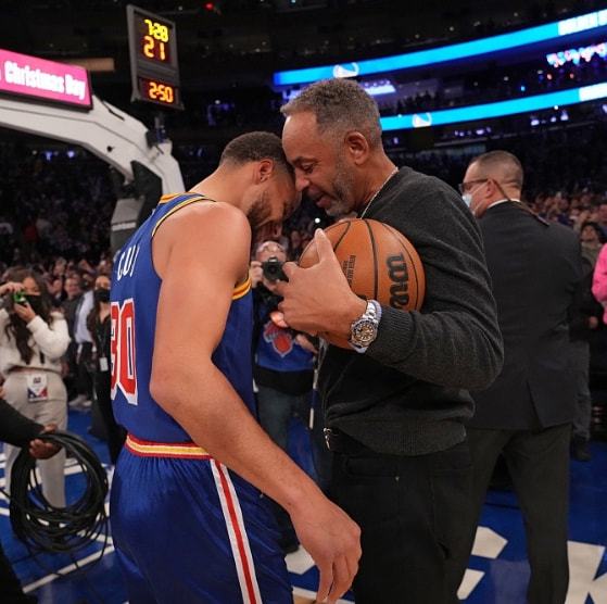 中在对球队 中在对球队